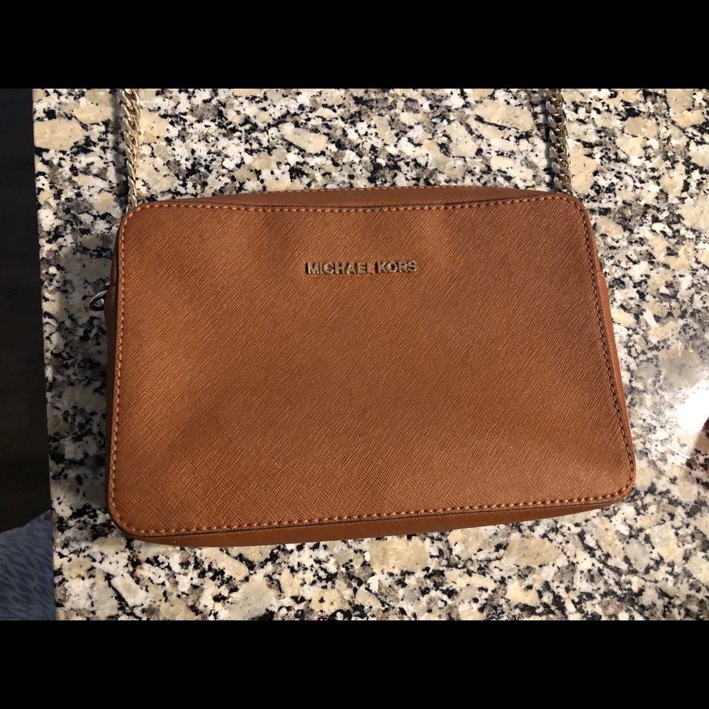 Michael Kors Jet Set Crossbody